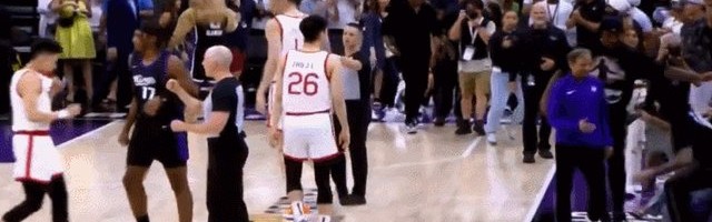 PG电子游戏-【现场】时隔五年再战NBA夏联 男篮两战惨负82分